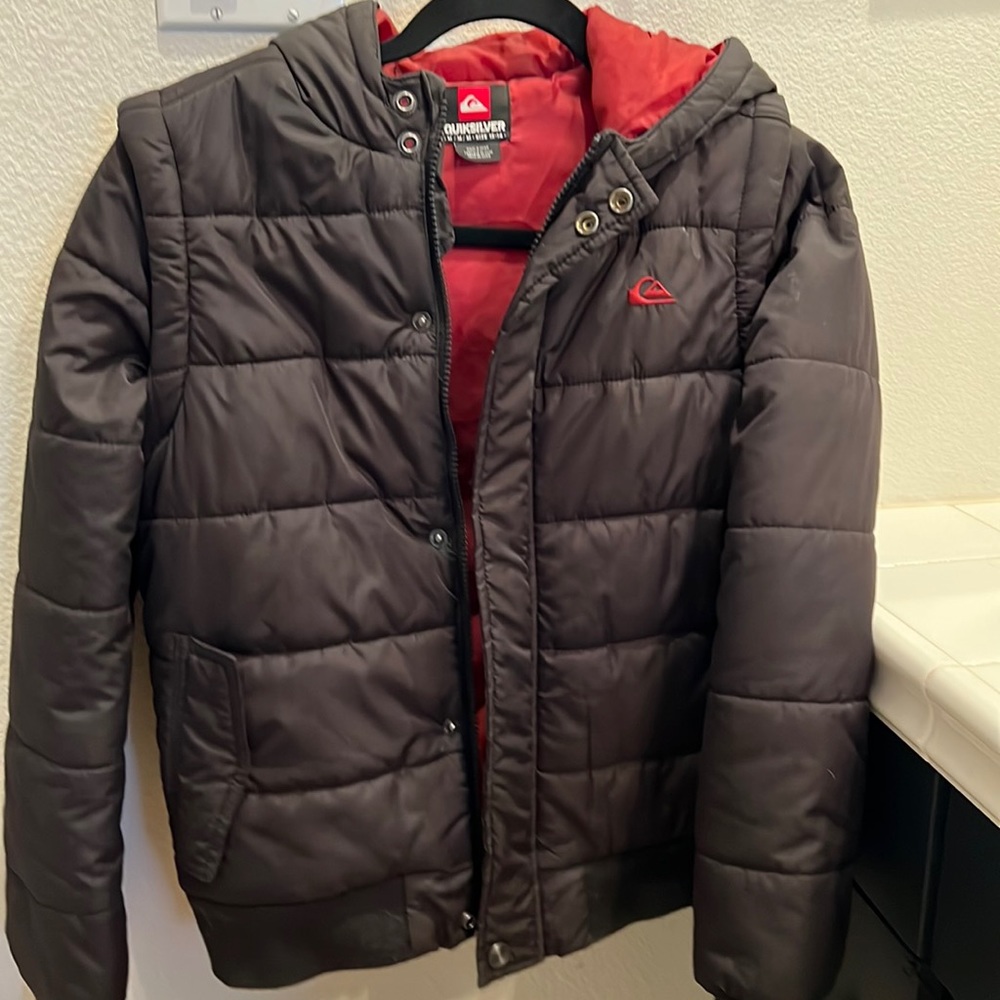 Big Boys Quicksilver puffer winter coat/jacket with hood and removable sleeves